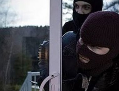 Τρεις τρόποι για να κρατήσετε μακριά τους ληστές από το σπίτι σας